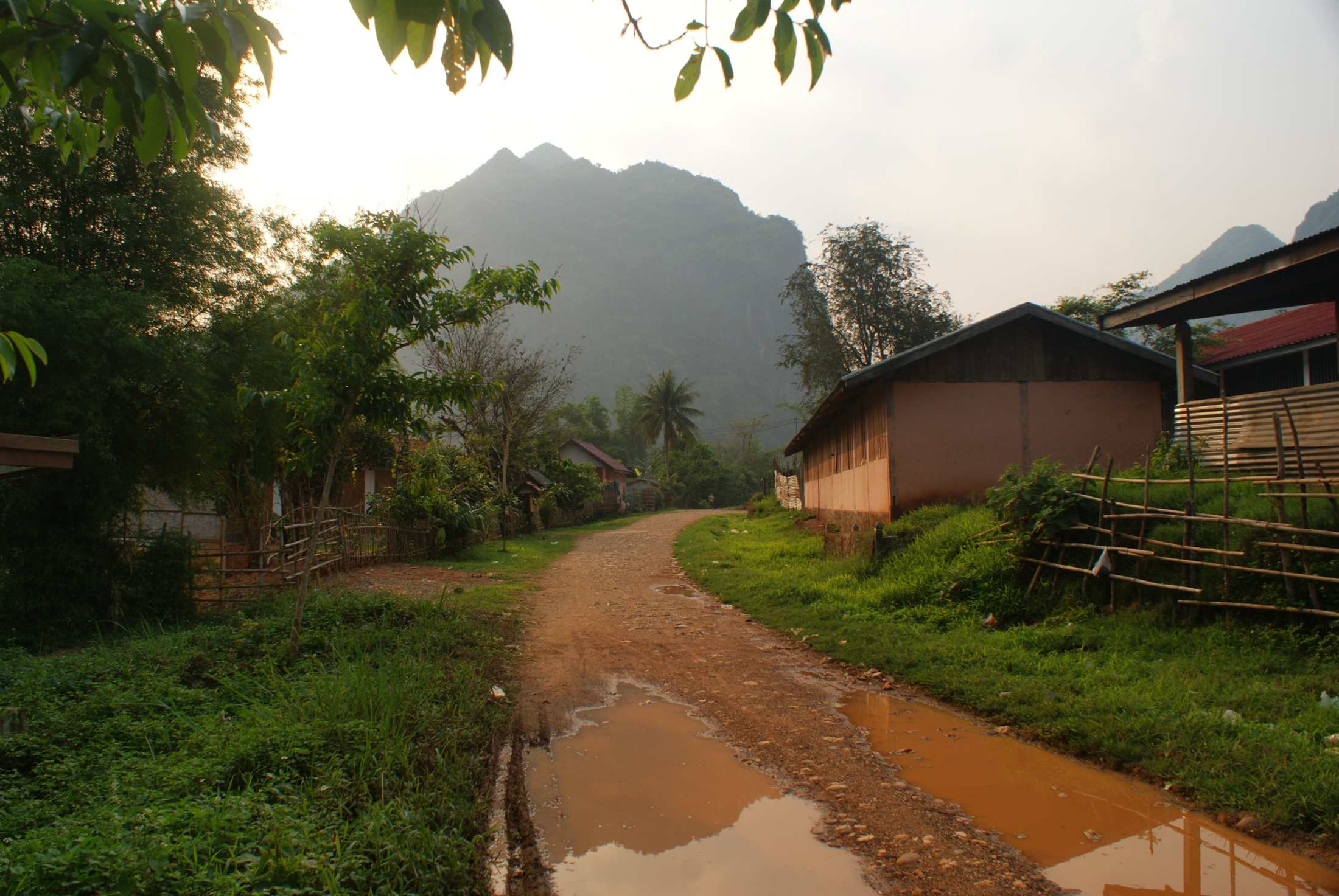 Walk through Nong Khiaw after the storm