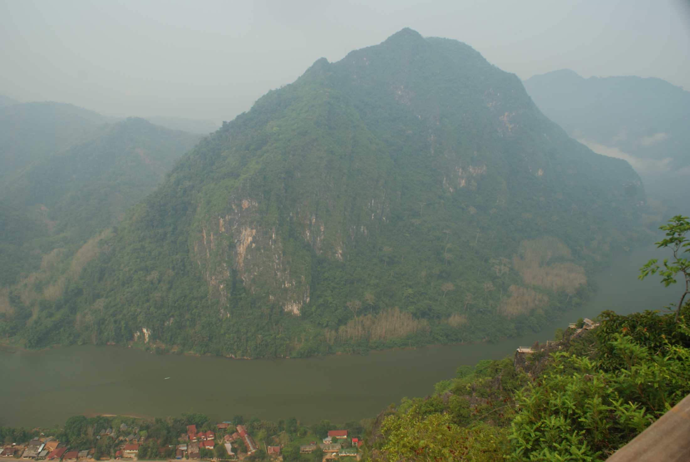 View of the surrounding mountains from Sleeping Woman Viewpoint